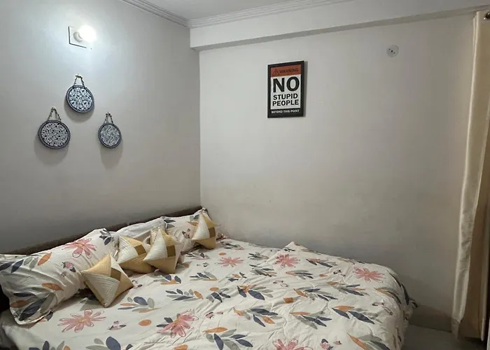 The Comfort Corner Inn- Homestay